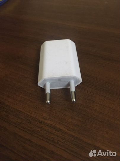 Блок питания iPhone