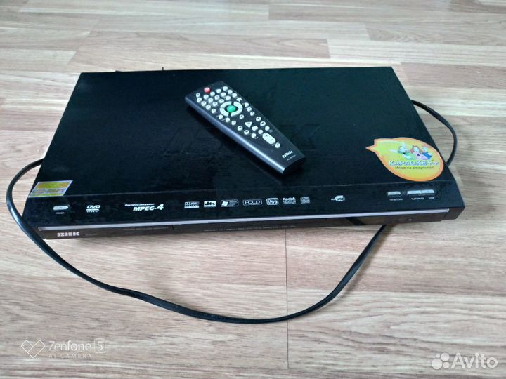 DVD плеер + караоке / BBK DV 612SI