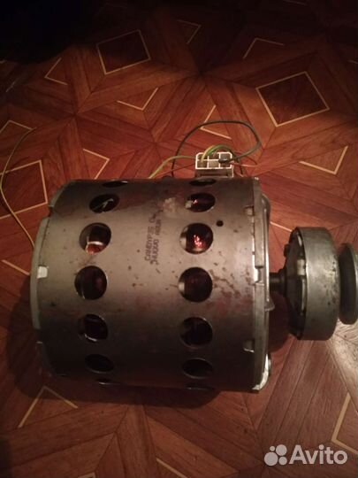 Электродвигатель от стиральной машины Candy