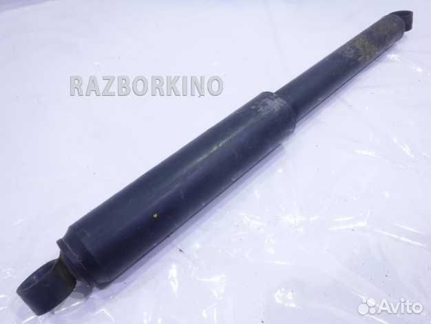 Амортизатор задний Ниссан