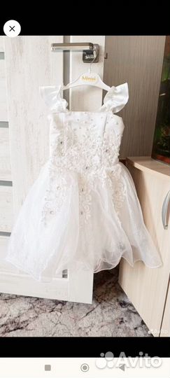 Платье нарядное