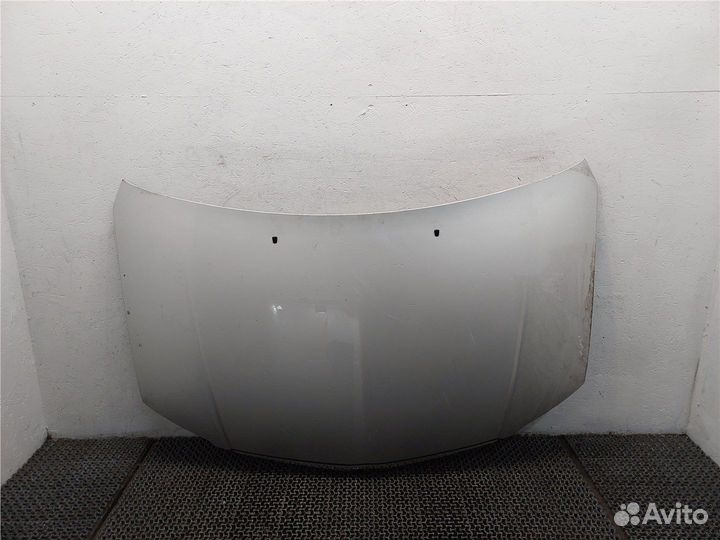 Капот Chrysler Voyager, 2011