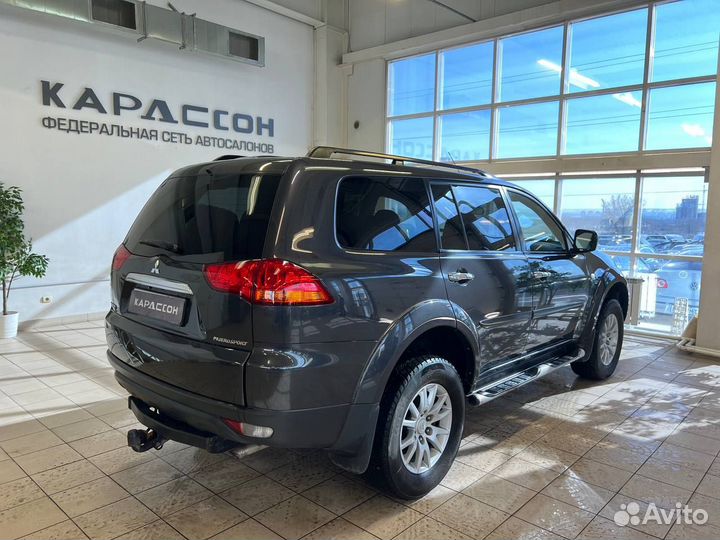 Mitsubishi Pajero Sport 2.5 AT, 2012, 199 293 км