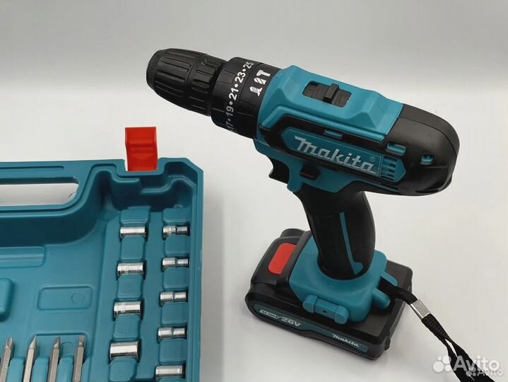 Шуруповерт аккумуляторный Makita 26V новый