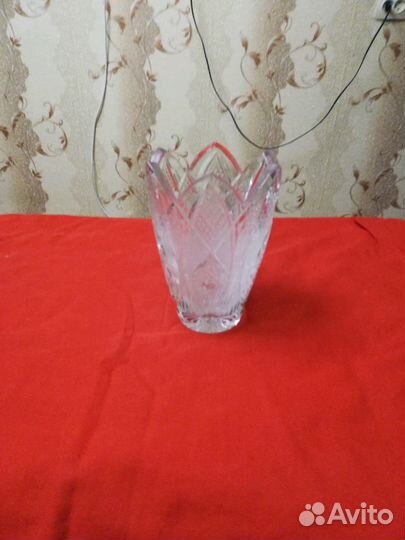 Хрустальная ваза