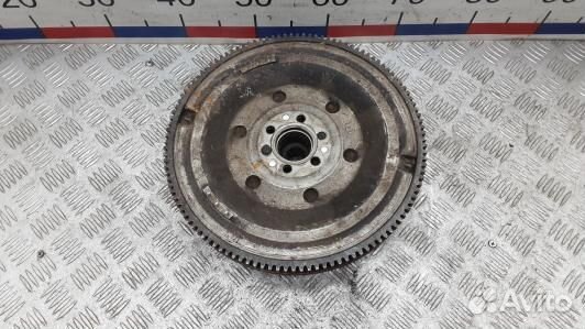 Маховик демпферный бензиновый audi A6 C6 (OSE15TI0