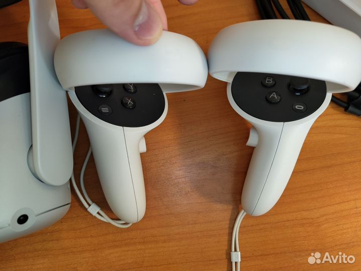 VR-шлем Oculus Quest 2 256GB + Аксессуары