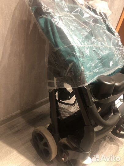 Прогулочная коляска muze