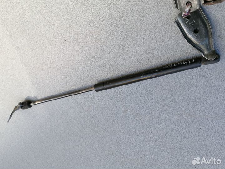 Амортизатор двери багажника Fiat Punto I 1993-1999