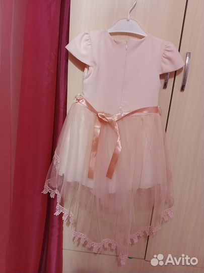 Платье праздничное для девочки