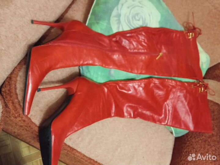 Ботфорты осенние новые