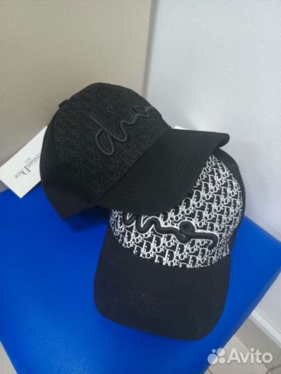 Кепка бейсболка