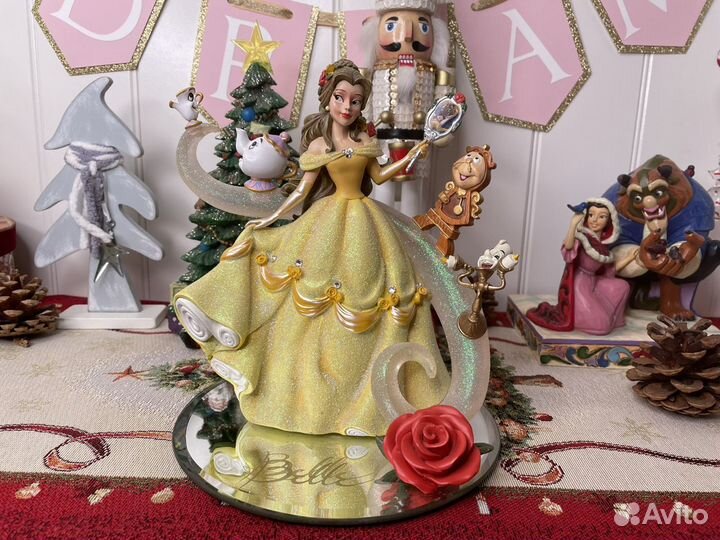 Фигурка Красавица и Чудовище Белль Disney