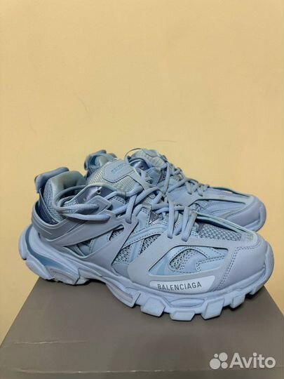 Balenciaga Track