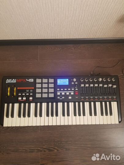 Akai MPK 49 Professional