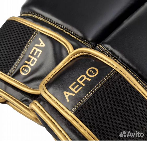 Боксерские перчатки Clinch Aero 2.0