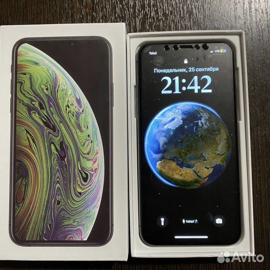 Телефон iPhone XS