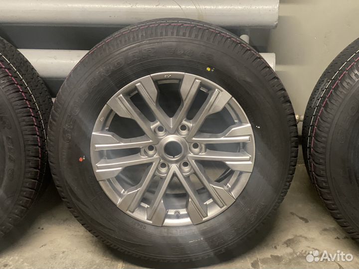 Новые оригинал R 18 летние Mitsubishi Pajero Sport