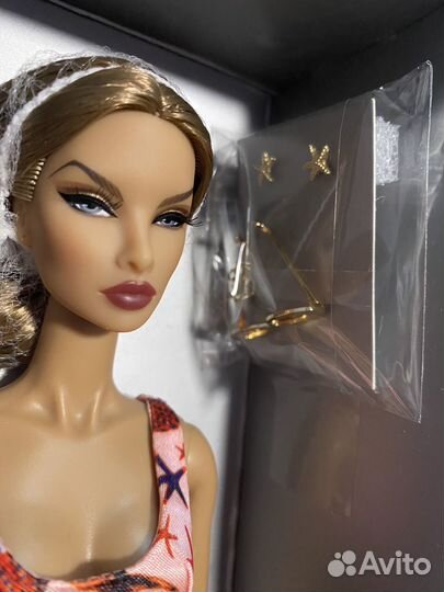 Кукла integrity toys Natalia Fatale Basic Doll