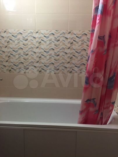 2-к. квартира, 61 м², 8/10 эт.