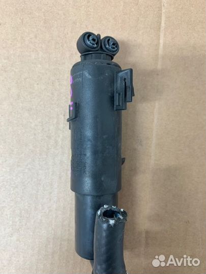 Форсунка омывателя левая Audi A4 B8 2007-2011