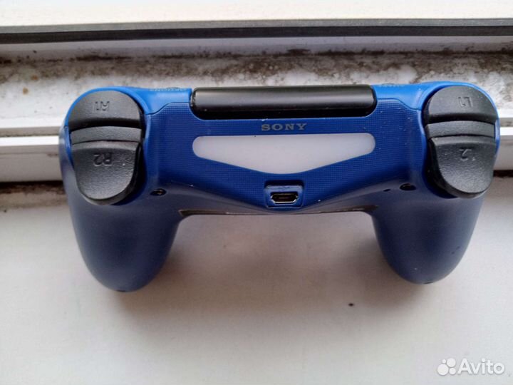 Джойстик dualshock ps4 со станцией