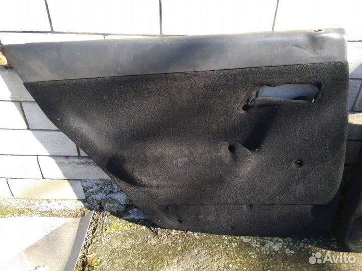 Обшивки задних дверей для карт Ваз-2110-2111-2112