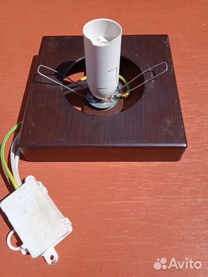 Светильник потолочный, плафоны