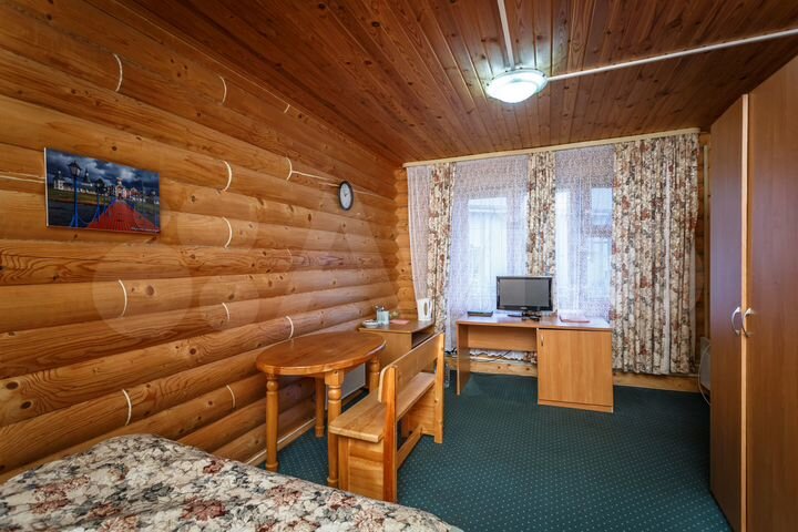 Дом 28 м² на участке 14,9 сот.