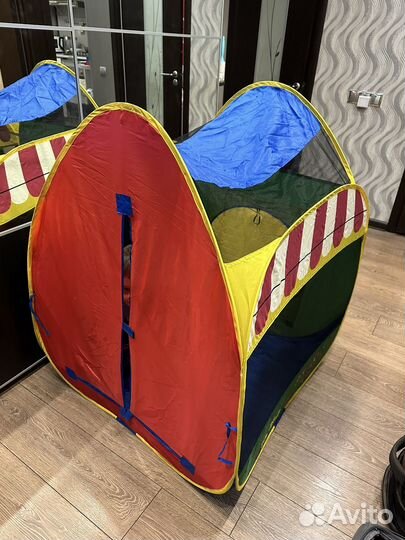 Детская палатка с шариками