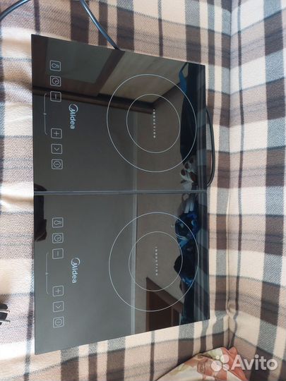 Индукционная плита 2 конфорки настольная