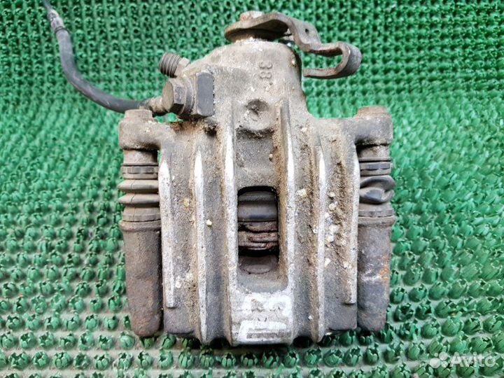 Суппорт задний левый Skoda Roomster 5J7 BNV