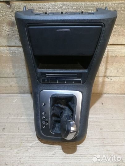 Рамка селектора АКПП Volkswagen Golf Plus