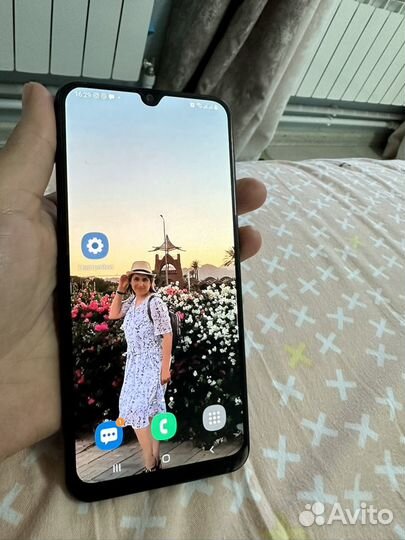 Samsung Galaxy A50, 4/64 ГБ