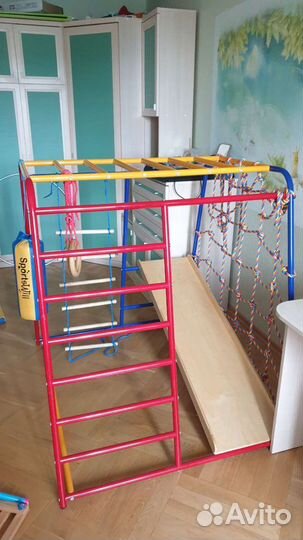 Детская шведская стенка