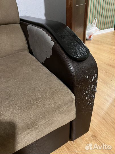 Угловой диван