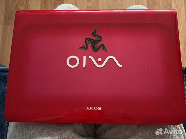 Ноутбук Sony Vaio pcg-61211v