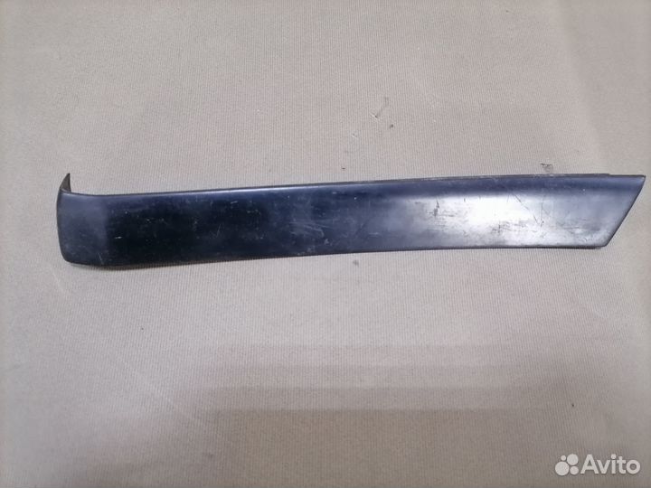 Молдинг крыла Mercedes C W202 перед.правый