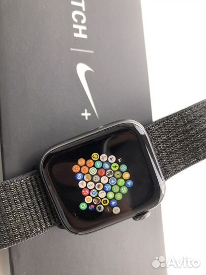 Apple watch 4 Nike 44m