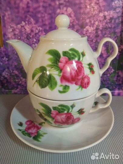 Заварочные чайники и чашки