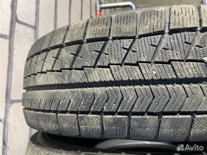 Bridgestone Blizzak VRX 185/65 R15 88Q