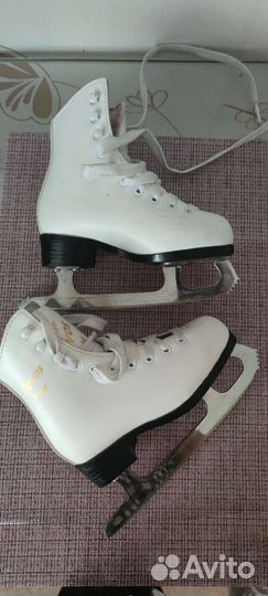 Коньки для фигурного катания