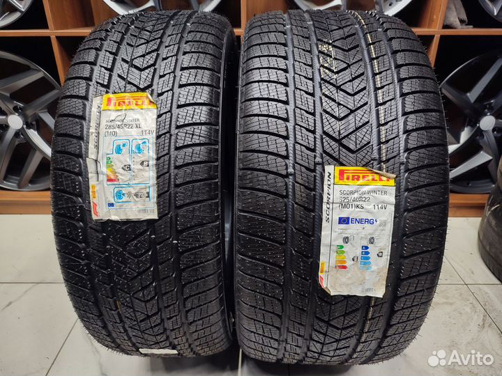 Pirelli Scorpion Winter 285/45 R22 и 325/40 R22 114V