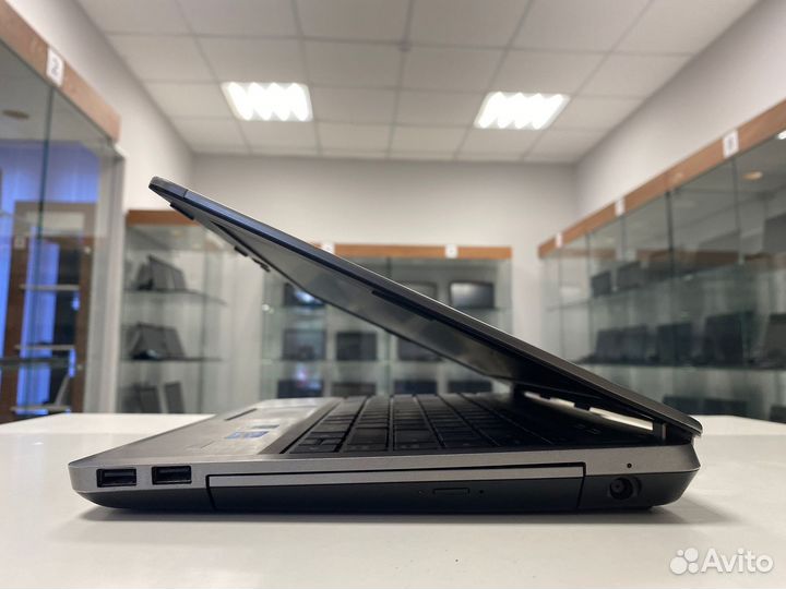 Ультрабук Hp (Core i3/ 8gb/ SSD)