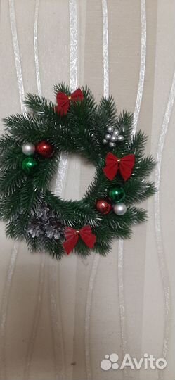 Новогодние украшения.Новогодний венок малый