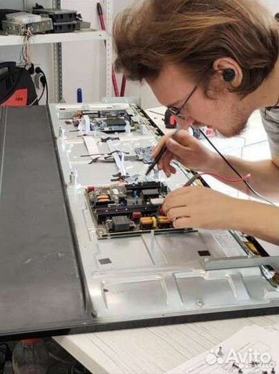 Ремонт мониторов/телевизоров в центре