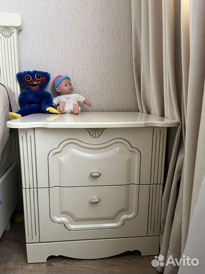 Спальный гарнитур бу