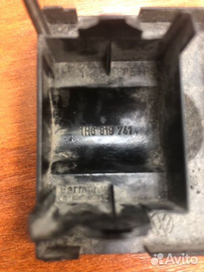 Заглушка Volkswagen Golf