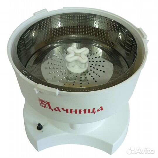 Соковыжималка Дачница
