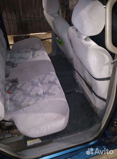 Nissan Liberty 2.0 CVT, 1999, 209 700 км